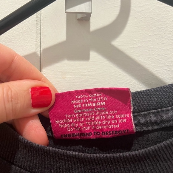 Mishka graphic tee men’s size S - Picture 4 of 4